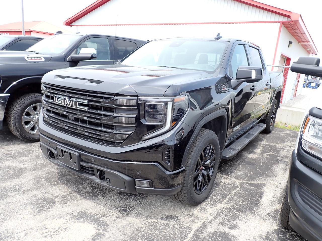 2025 GMC Sierra 1500 Elevation 4WD CREW CAB  *DIESEL* Listowel ON