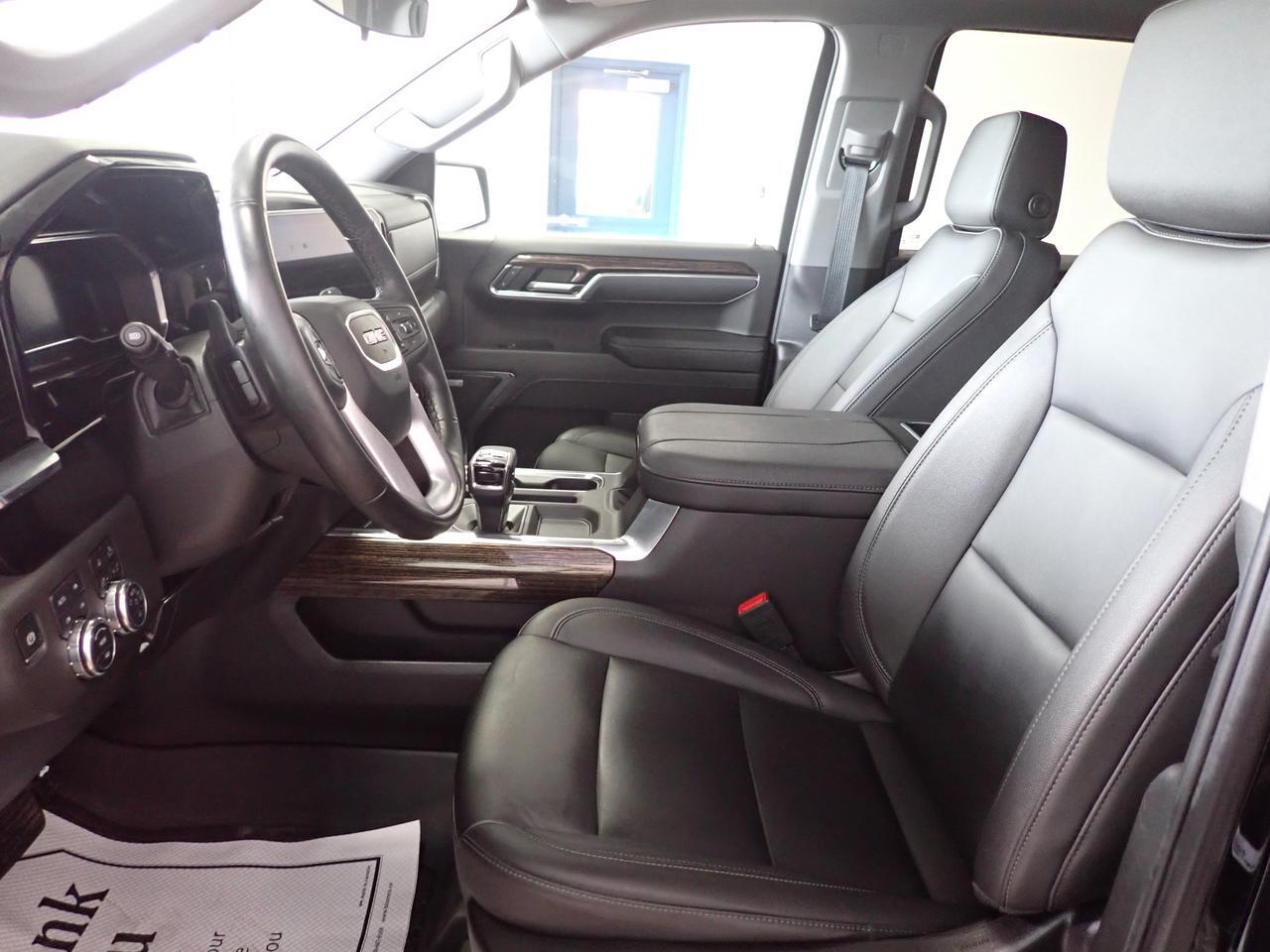 2025 GMC Sierra 1500 Elevation 4WD CREW CAB LEATHER NAVI SUNROOF  *DIESEL* Listowel ON