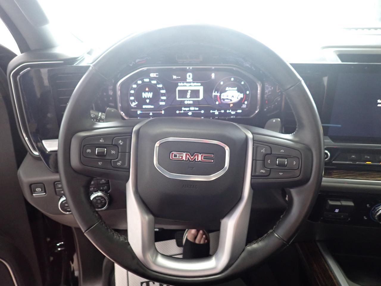 2025 GMC Sierra 1500 Elevation 4WD CREW CAB LEATHER NAVI SUNROOF  *DIESEL* Listowel ON