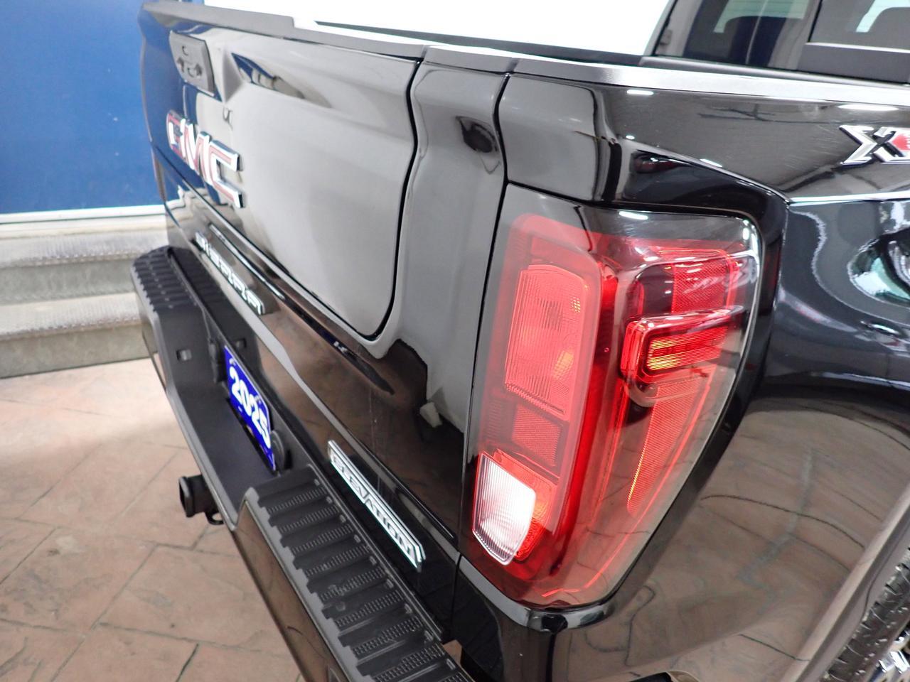 2025 GMC Sierra 1500 Elevation CREW CAB 4WD NAVI BUCKETS 5'8" BOX *DIESEL* Listowel ON