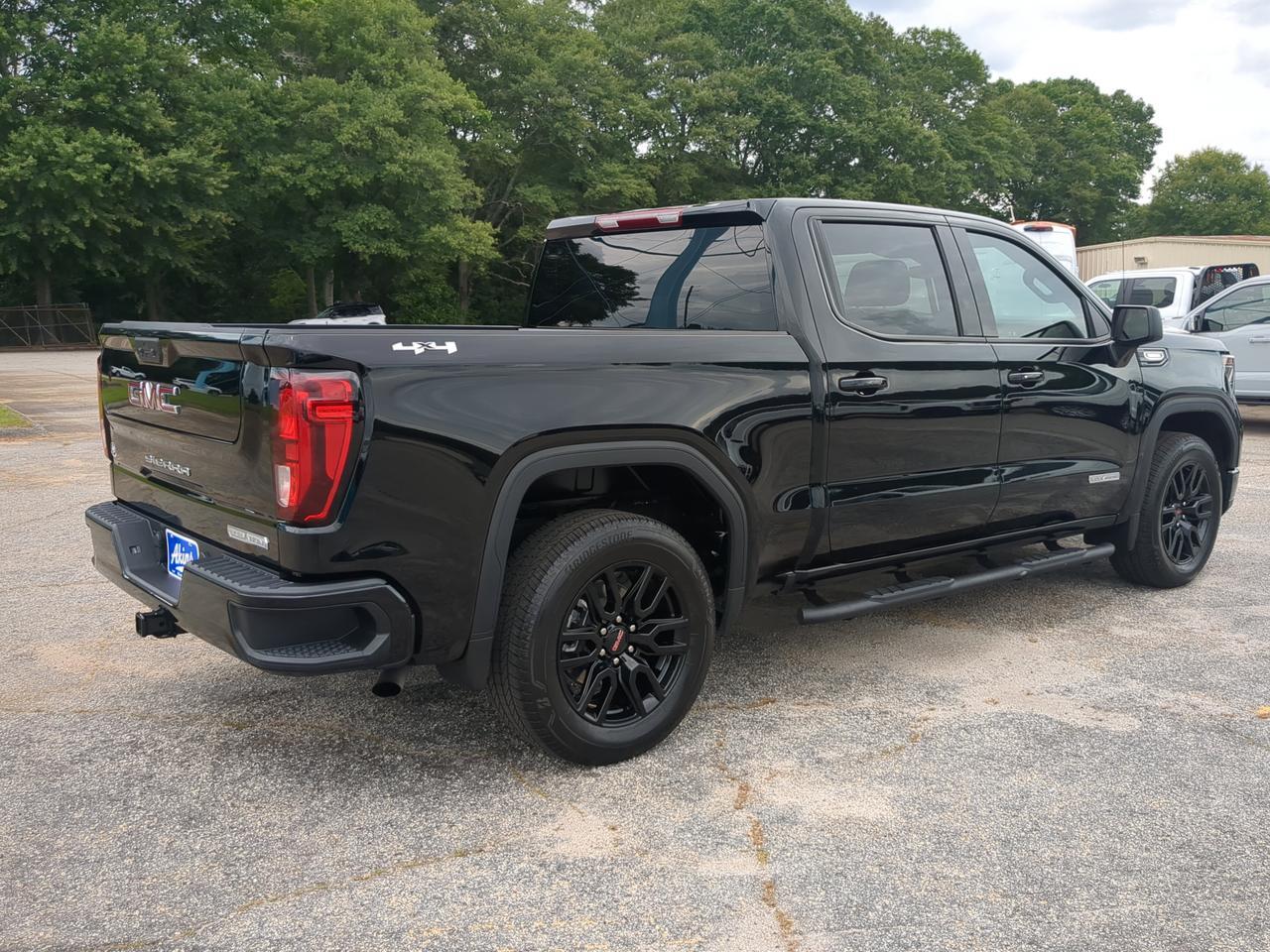 2025 GMC Sierra 1500 Elevation Appleton WI