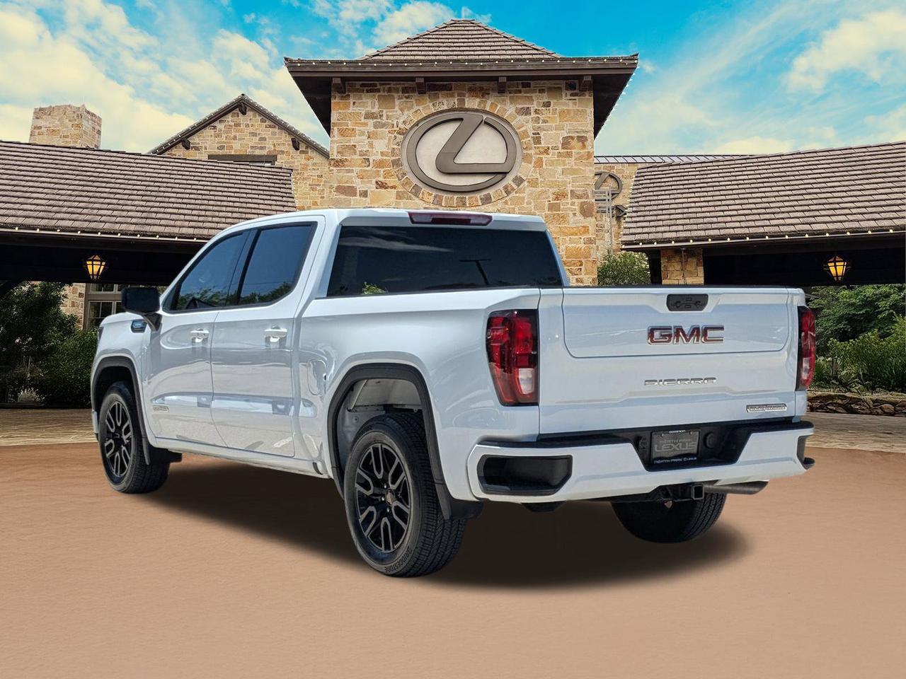 2025 GMC Sierra 1500 Elevation