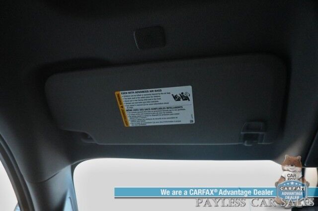 2025 GMC Sierra 1500 PRO / 4X4 / Single Cab / Power Drivers Seat / Lane Departure & Forward Collision Alert / Apple CarPlay & Android Auto / Keyless Entry & Start / Block Heater / Tow Pkg / 26 Inch Wheels / Only 1K Miles / 1-Owner Anchorage AK