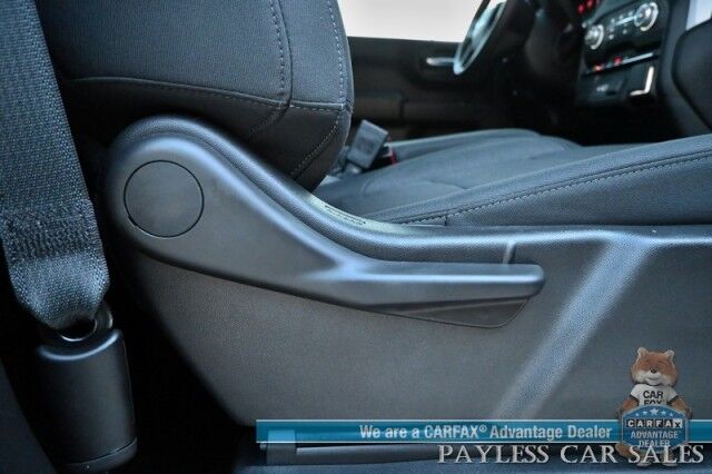 2025 GMC Sierra 1500 PRO / 4X4 / Single Cab / Power Drivers Seat / Lane Departure & Forward Collision Alert / Apple CarPlay & Android Auto / Keyless Entry & Start / Block Heater / Tow Pkg / 26 Inch Wheels / Only 1K Miles / 1-Owner Anchorage AK