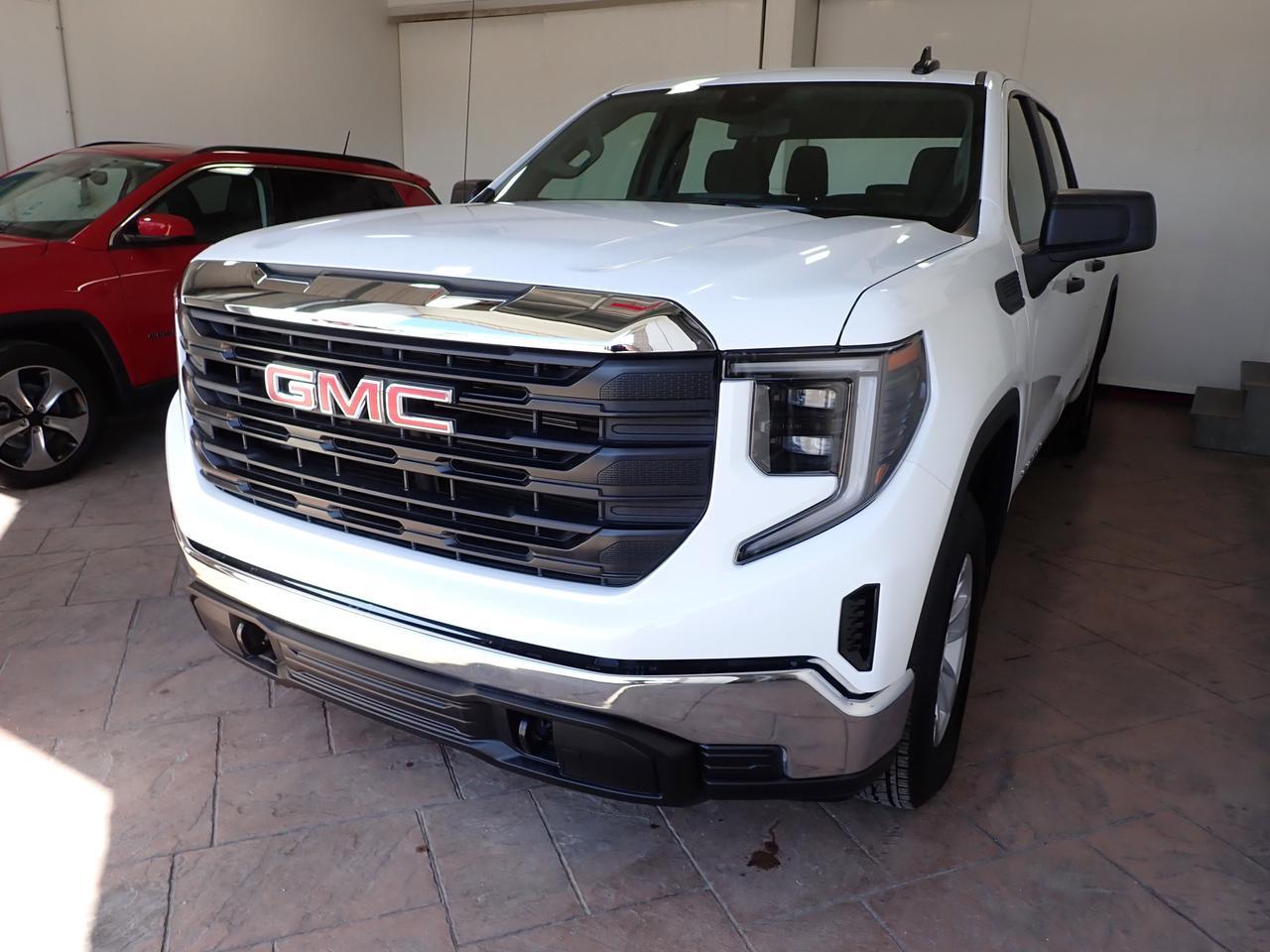 2025 GMC Sierra 1500 Pro 4WD CREW CAB 6'4" BOX Listowel ON