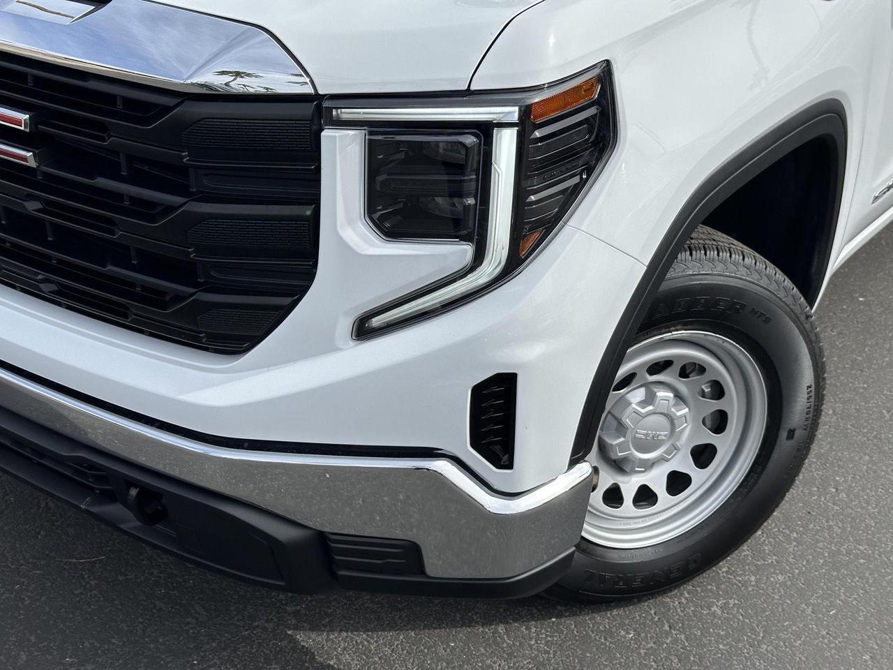 2025 GMC Sierra 1500 Pro Tucson AZ