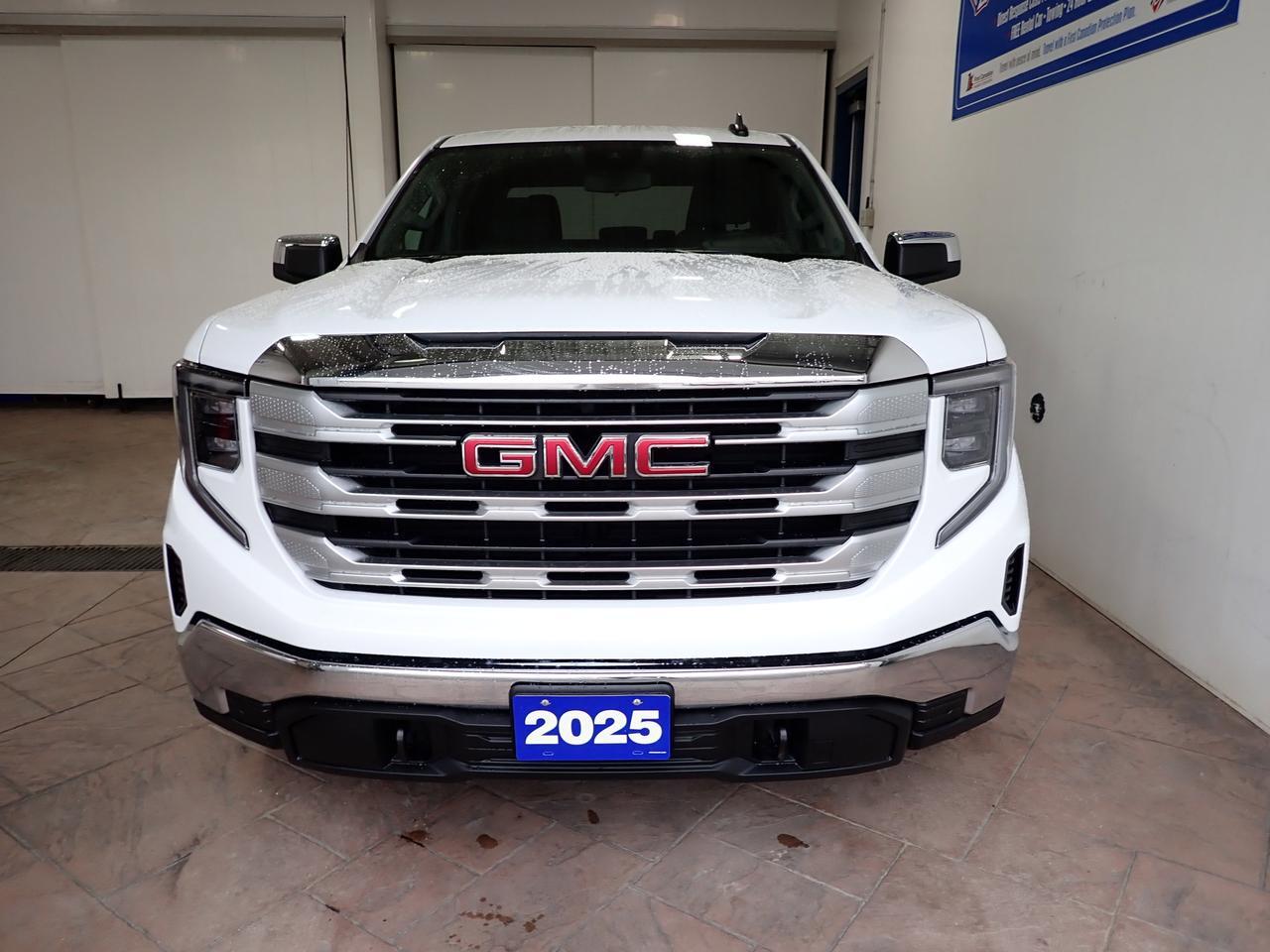 2025 GMC Sierra 1500 SLE 4WD CREW CAB 5.5 BOX Listowel ON