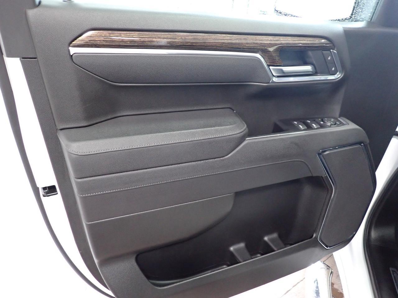 2025 GMC Sierra 1500 SLE 4WD CREW CAB Listowel ON