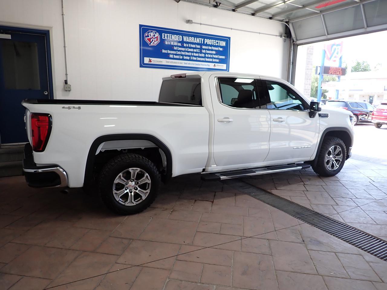 2025 GMC Sierra 1500 SLE 4WD CREW CAB NAVI 6'4" BOX Listowel ON