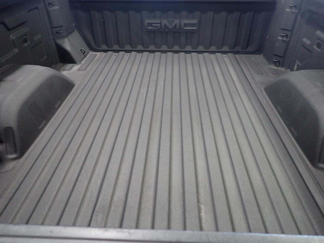 2025 GMC Sierra 1500 SLE 4WD CREW CAB NAVI 6'4" BOX Listowel ON