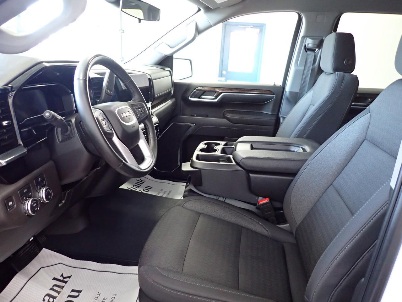 2025 GMC Sierra 1500 SLE 4WD CREW CAB NAVI Listowel ON