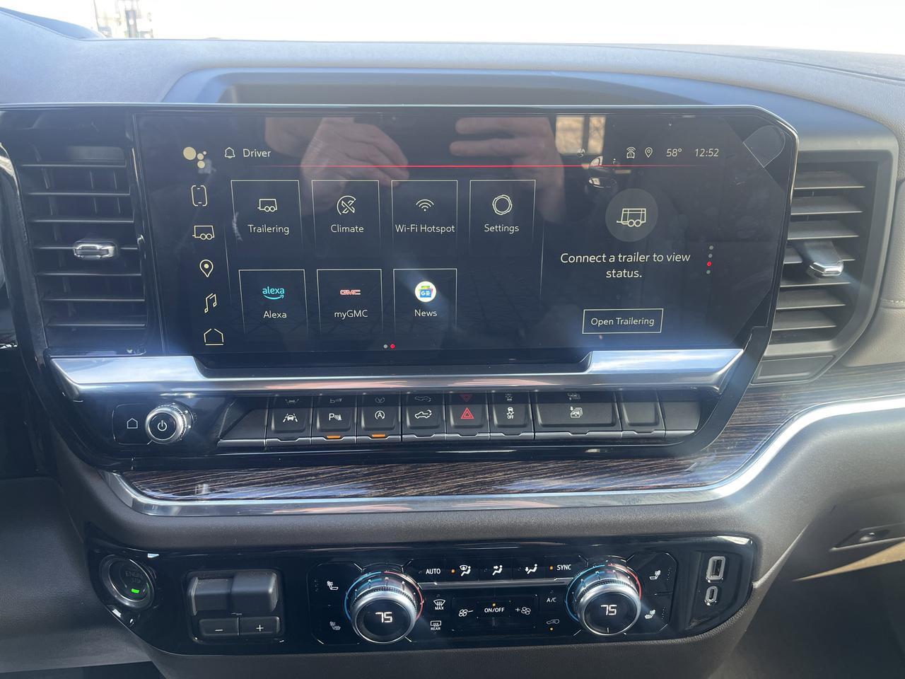 2025 GMC Sierra 1500 SLE Crew Cab 4WD Preferred Safety+Pkgs w/AdptvCrz Spray-OnBedliner ChromeAssistSteps HD-SurroundVsn Saukville WI