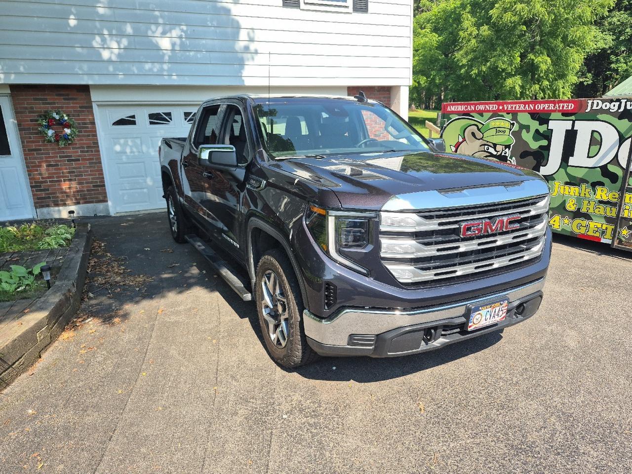 2025 GMC Sierra 1500 SLE Sand Lake NY
