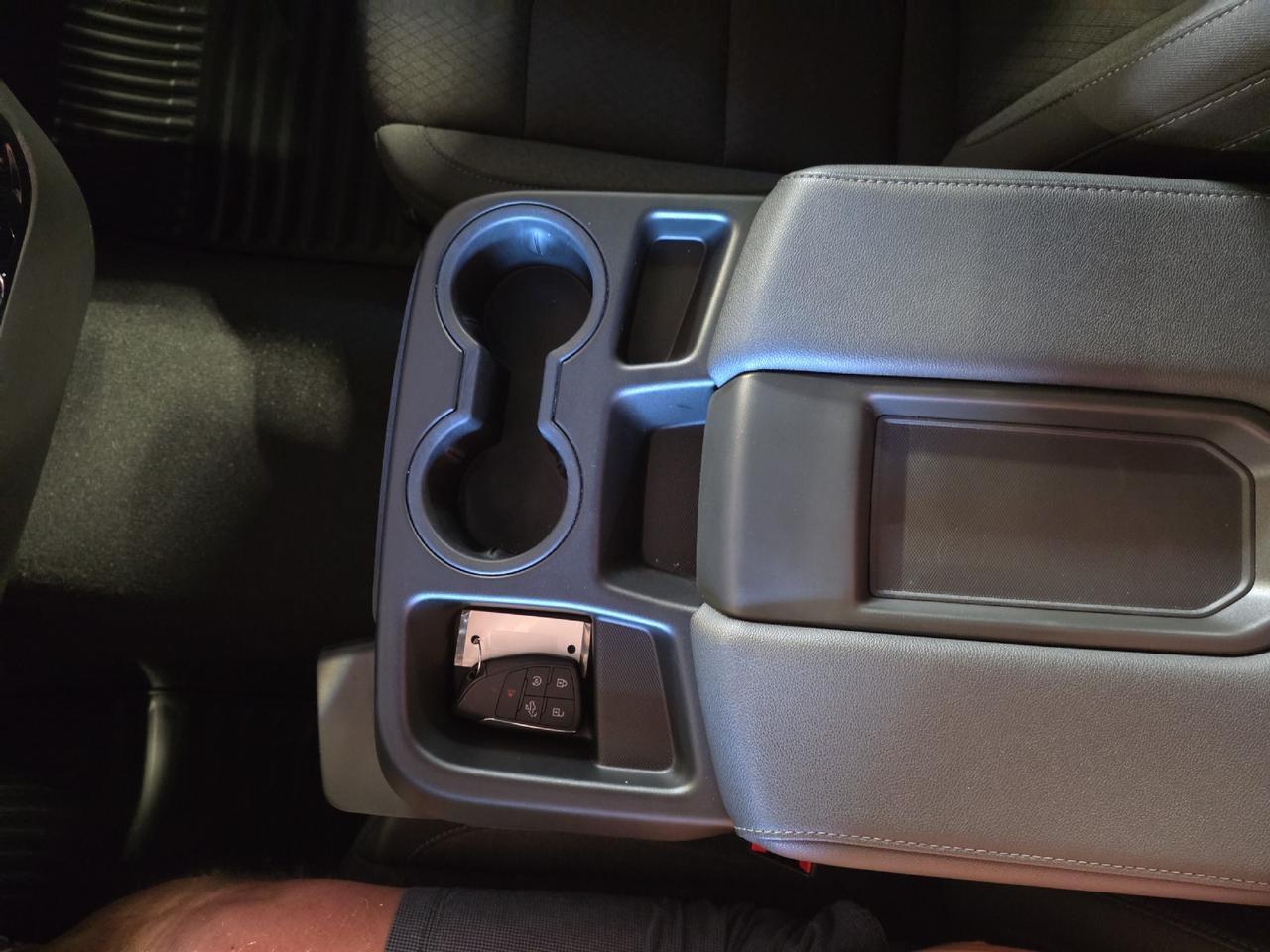 2025 GMC Sierra 1500 SLE Sand Lake NY