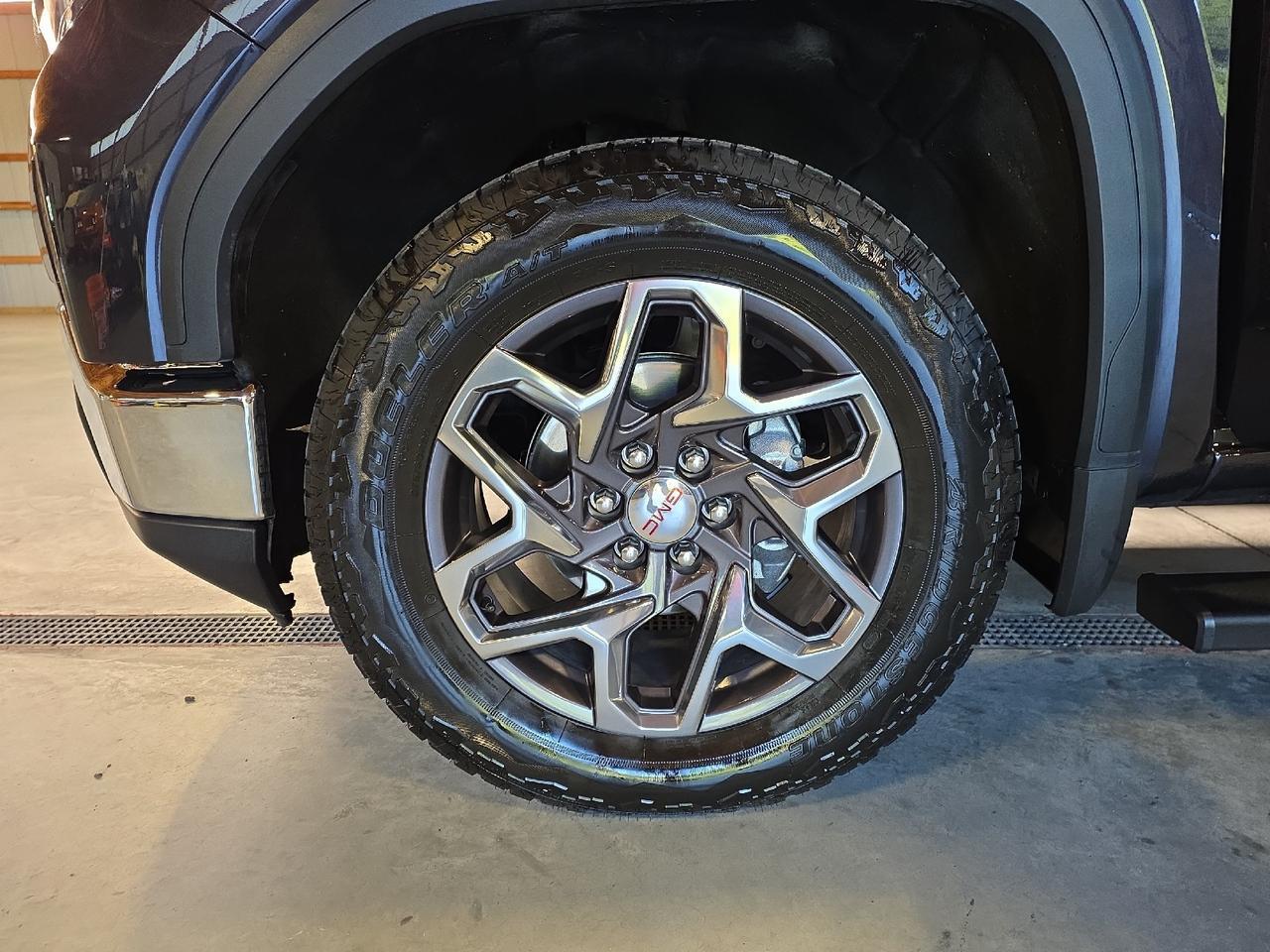2025 GMC Sierra 1500 SLE Sand Lake NY