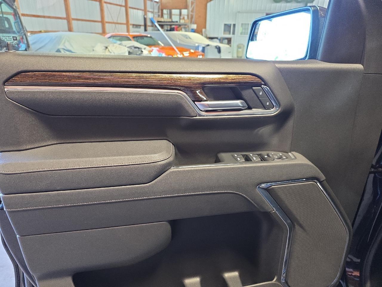 2025 GMC Sierra 1500 SLE Sand Lake NY