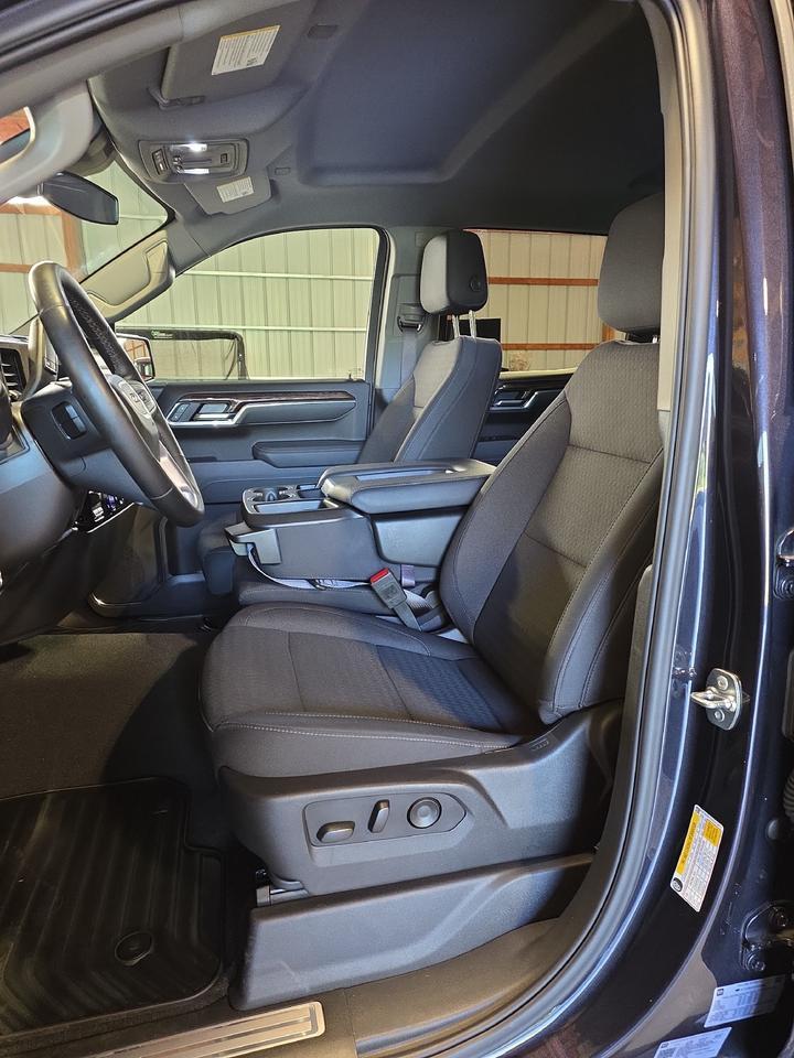 2025 GMC Sierra 1500 SLE Sand Lake NY