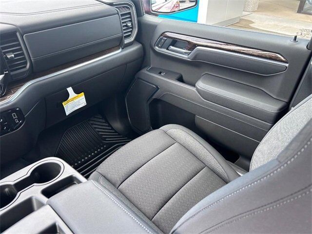 2025 GMC Sierra 1500 SLE Farmington MO