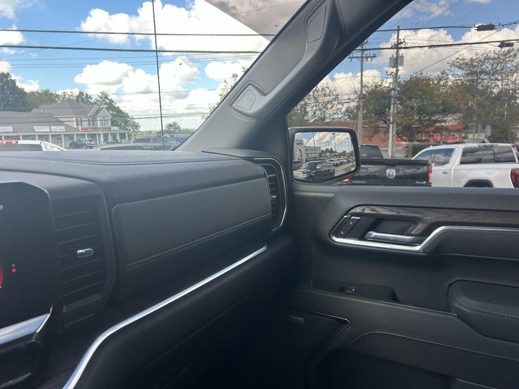 2025 GMC Sierra 1500 SLT Crestwood KY