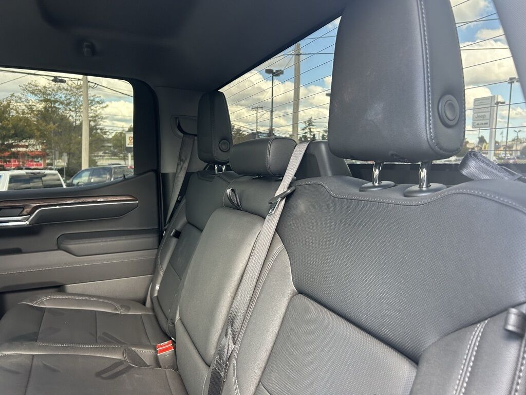 2025 GMC Sierra 1500 SLT Crestwood KY