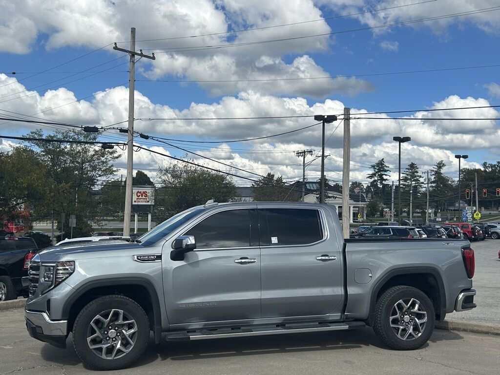 2025 GMC Sierra 1500 SLT Crestwood KY