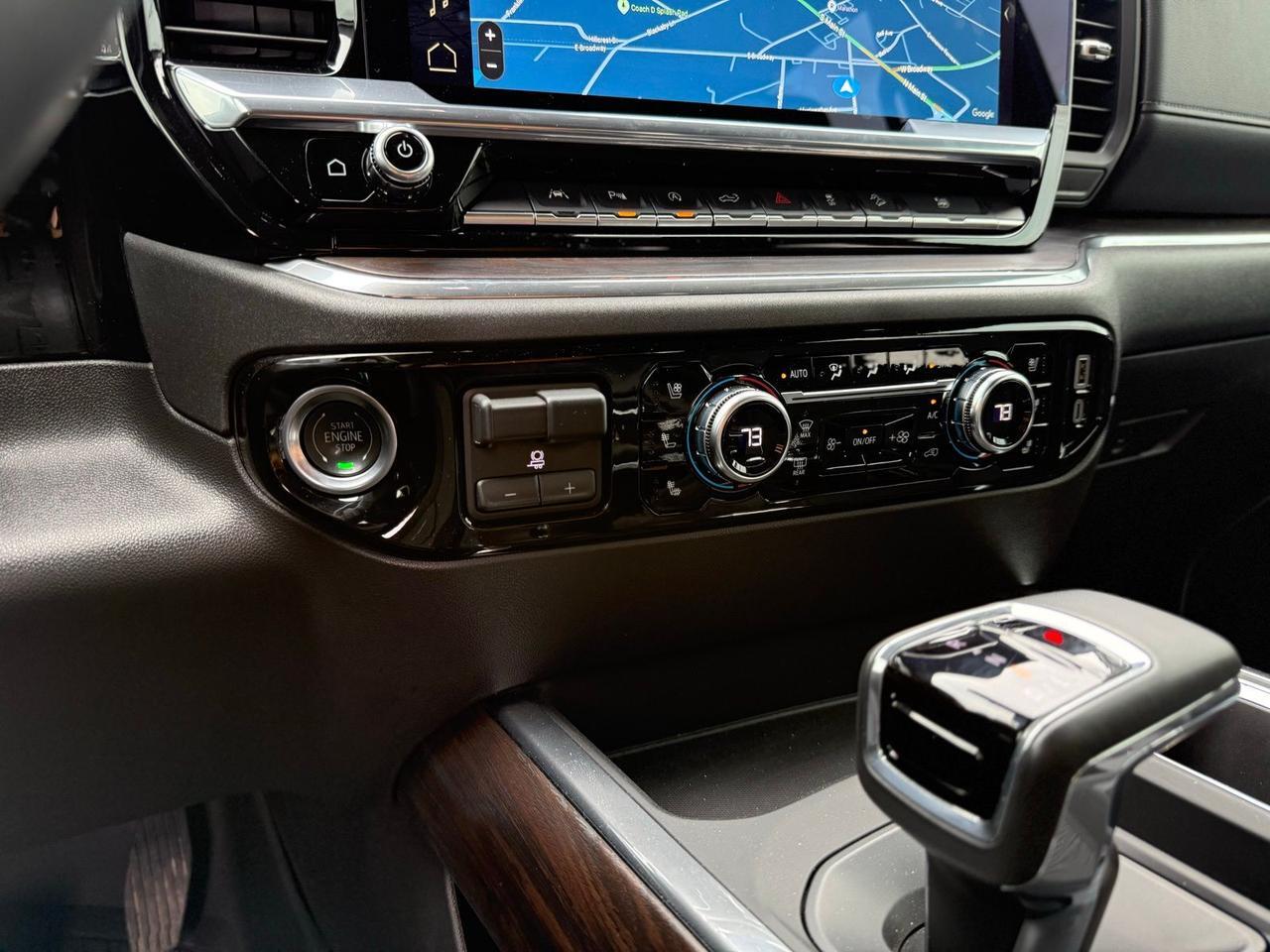 2025 GMC Sierra 1500 SLT Crestwood KY