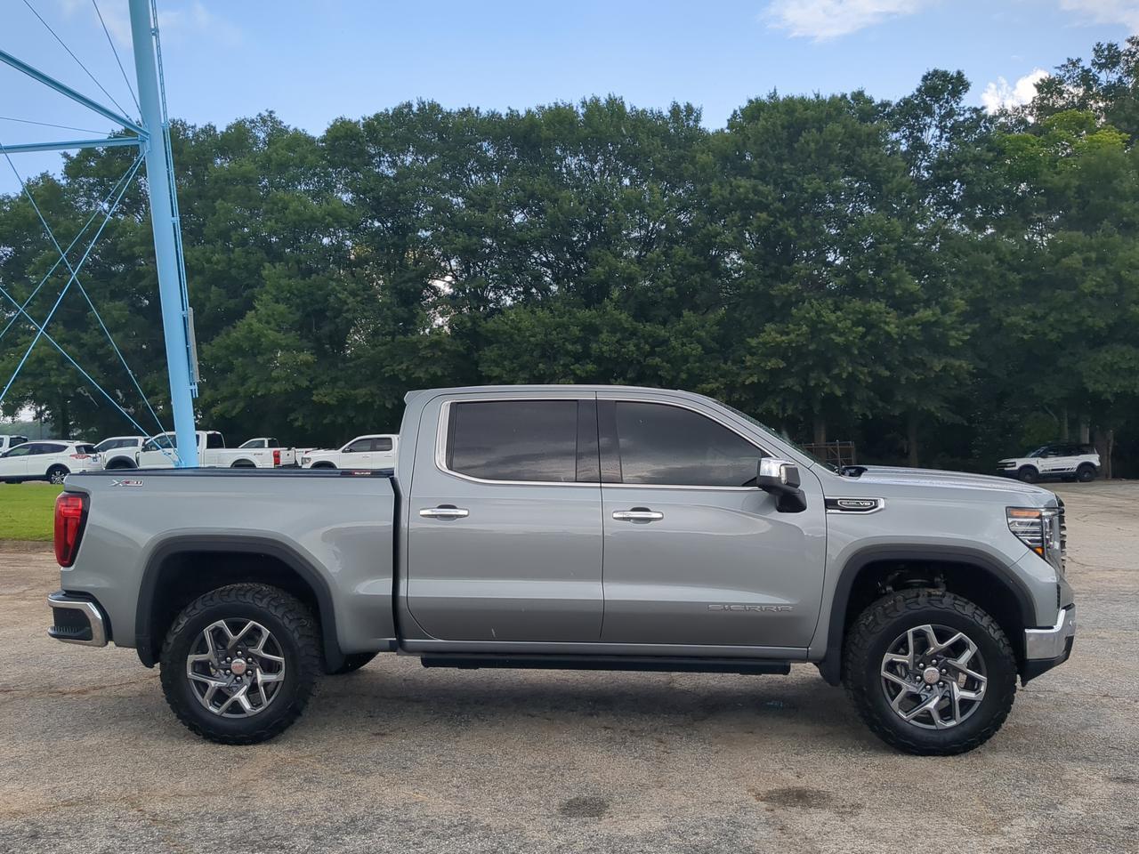 2025 GMC Sierra 1500 SLT Appleton WI