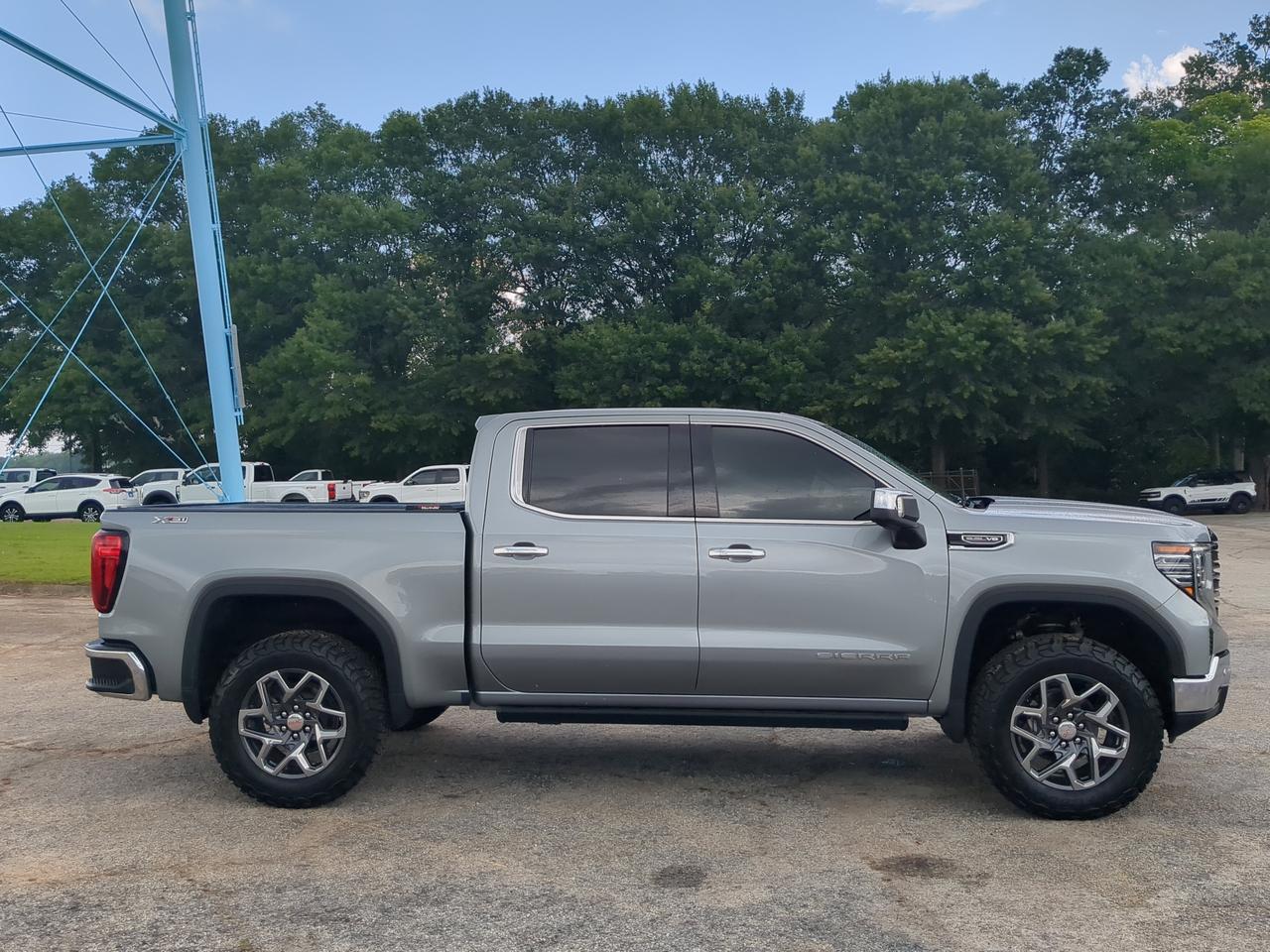 2025 GMC Sierra 1500 SLT Appleton WI