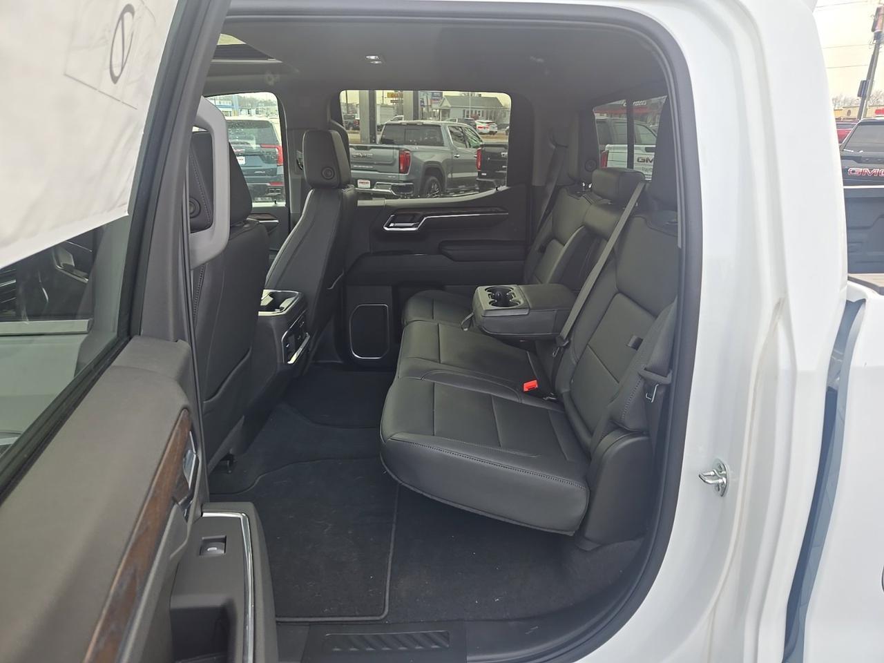 2025 GMC Sierra 1500 SLT Fredericksburg VA