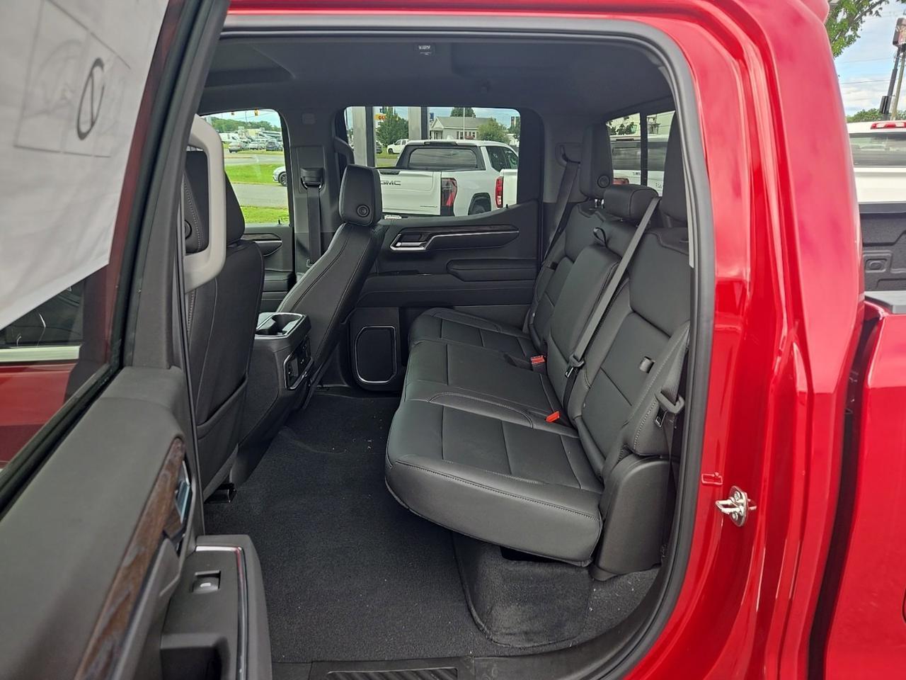 2025 GMC Sierra 1500 SLT Fredericksburg VA