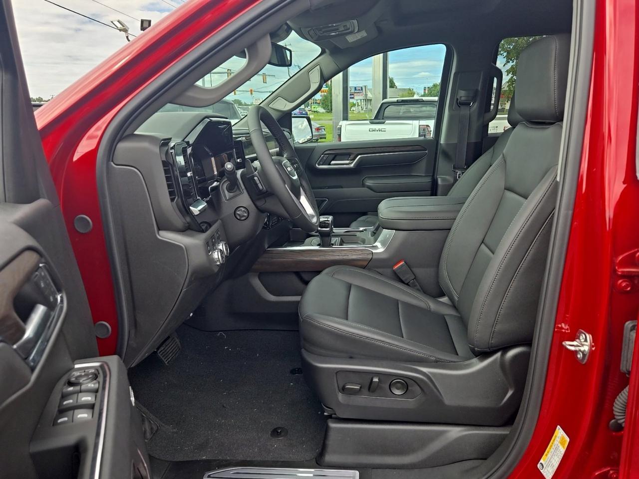 2025 GMC Sierra 1500 SLT Fredericksburg VA