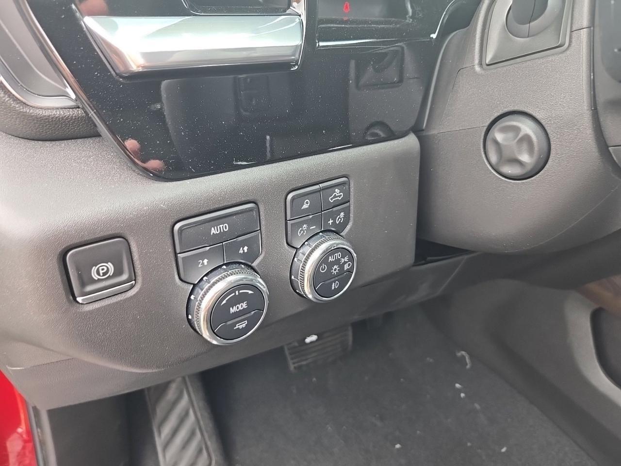 2025 GMC Sierra 1500 SLT Fredericksburg VA