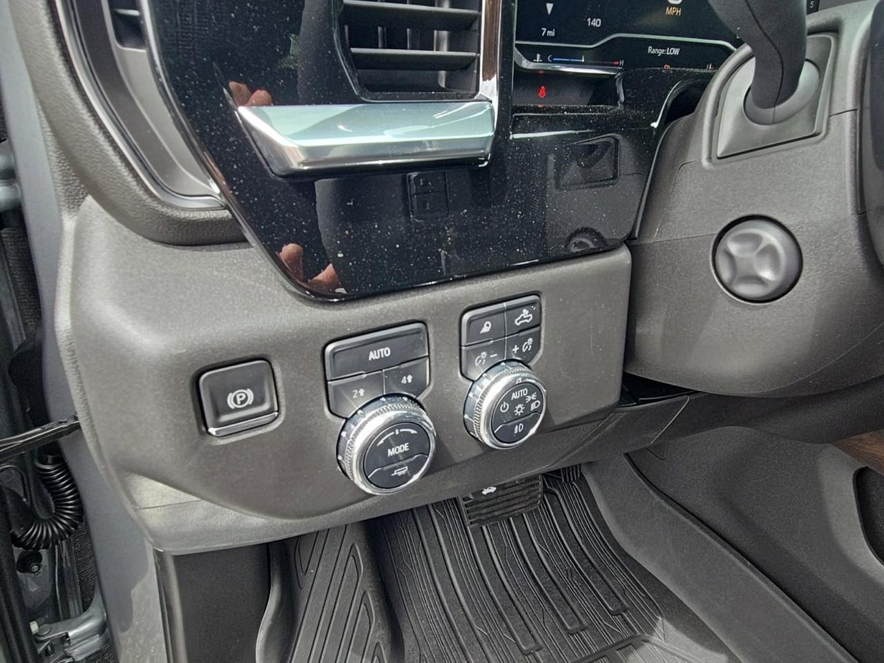 2025 GMC Sierra 1500 SLT Fredericksburg VA