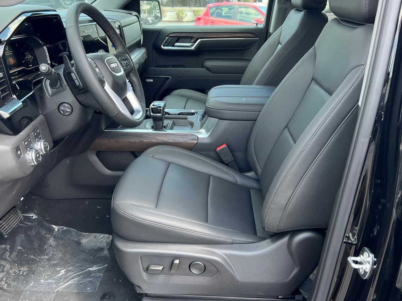 2025 GMC Sierra 1500 SLT Hagerstown MD