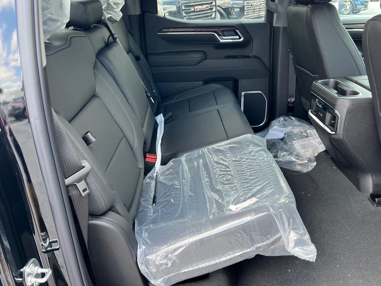 2025 GMC Sierra 1500 SLT Hagerstown MD