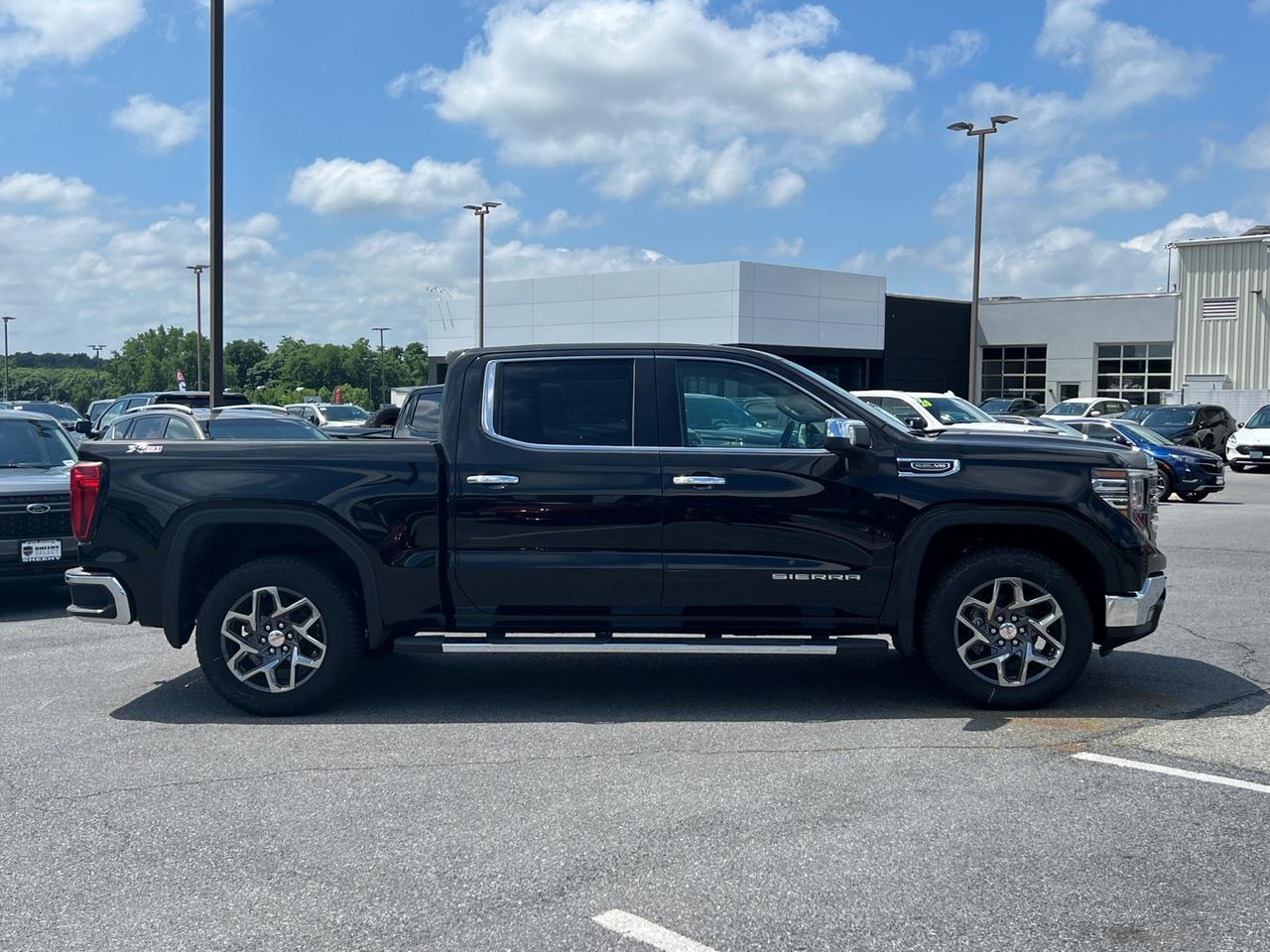 2025 GMC Sierra 1500 SLT Hagerstown MD