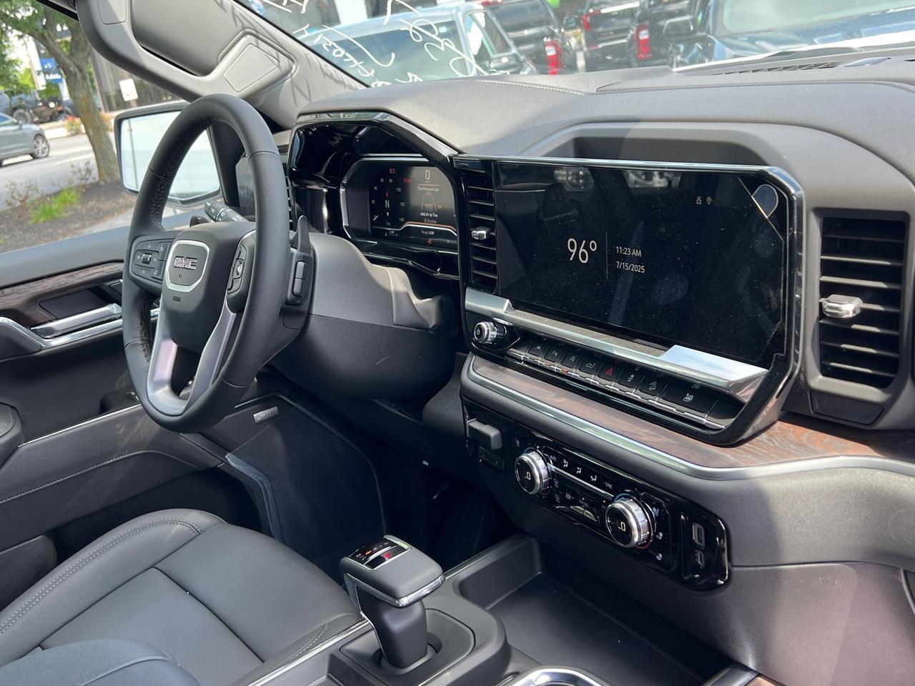 2025 GMC Sierra 1500 SLT Hagerstown MD
