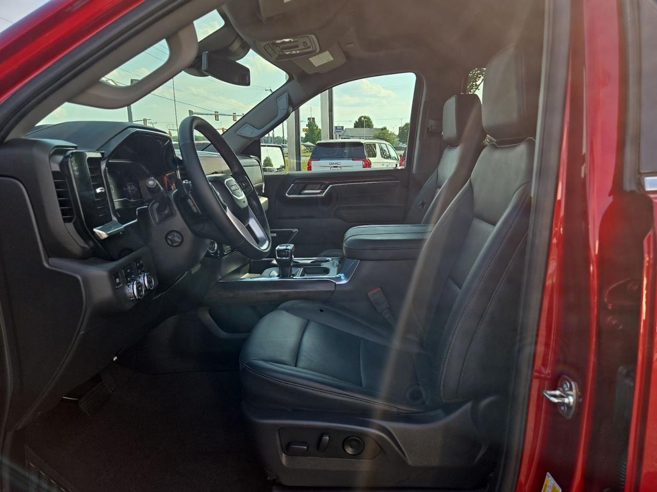 2025 GMC Sierra 1500 SLT Fredericksburg VA