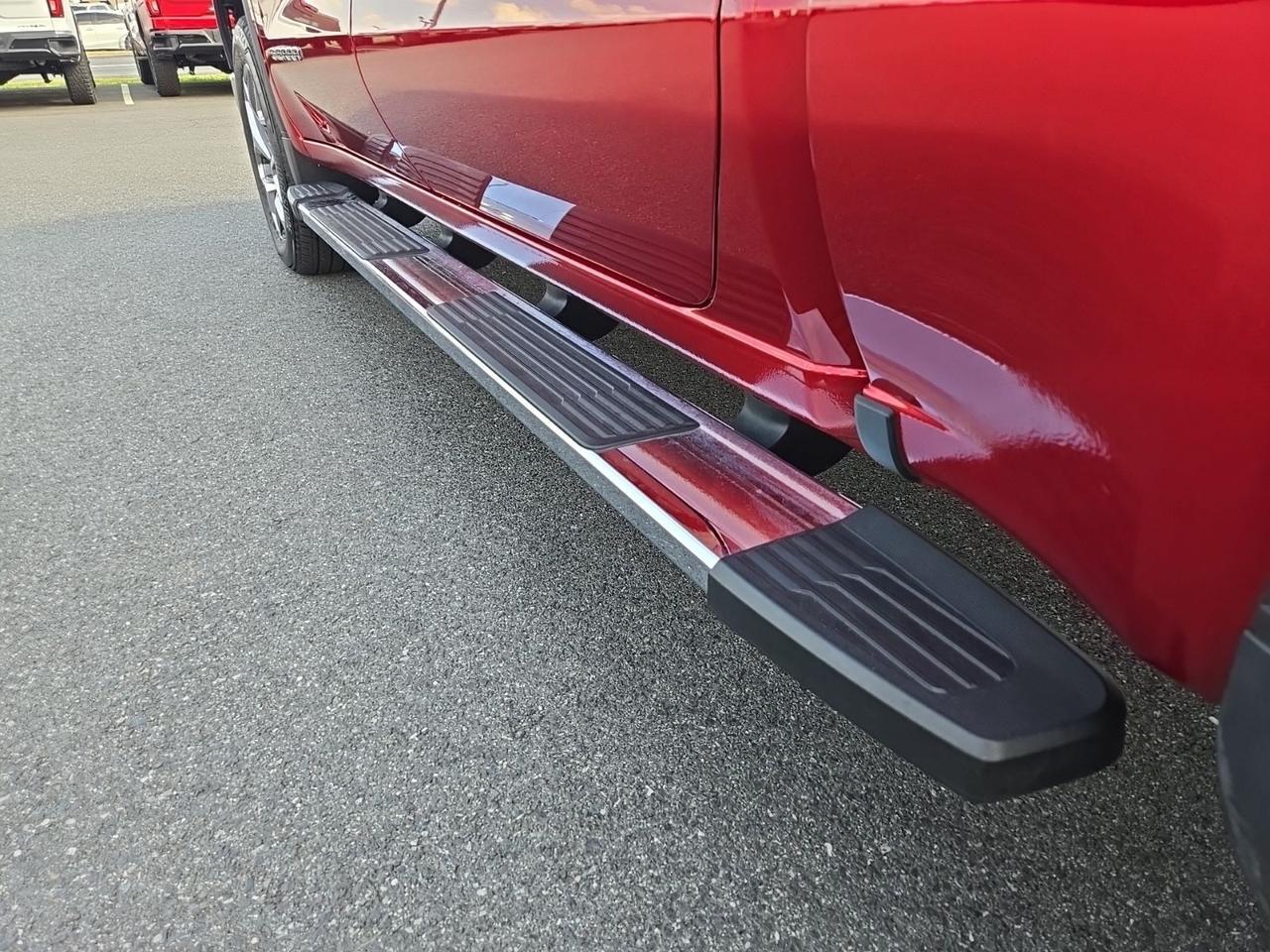 2025 GMC Sierra 1500 SLT Fredericksburg VA