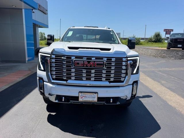 2025 GMC Sierra 2500 HD Denali