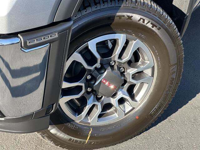 2025 GMC Sierra 2500 HD SLE