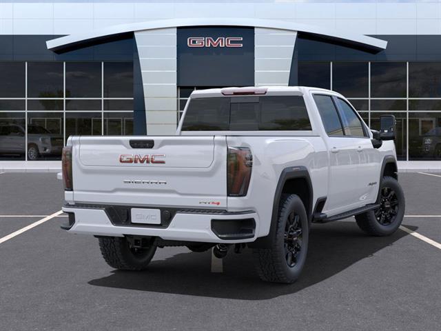 2025 GMC Sierra 2500HD 4WD Crew Cab Standard Bed AT4 Seaside CA