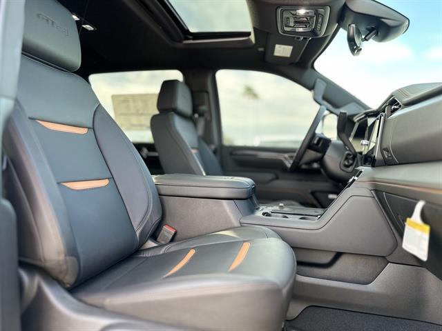 2025 GMC Sierra 2500HD 4WD Crew Cab Standard Bed AT4 Tucson AZ