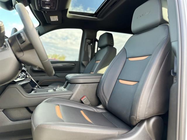 2025 GMC Sierra 2500HD 4WD Crew Cab Standard Bed AT4 Tucson AZ