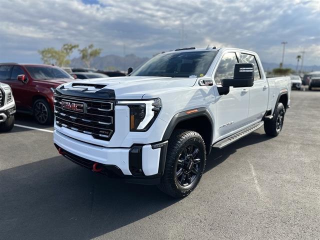 2025 GMC Sierra 2500HD 4WD Crew Cab Standard Bed AT4 Tucson AZ