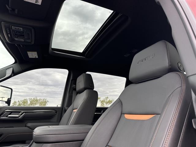 2025 GMC Sierra 2500HD 4WD Crew Cab Standard Bed AT4 Tucson AZ