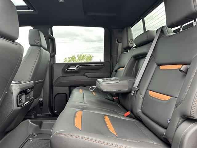 2025 GMC Sierra 2500HD 4WD Crew Cab Standard Bed AT4 Tucson AZ