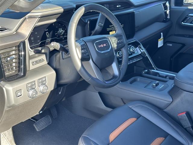 2025 GMC Sierra 2500HD 4WD Crew Cab Standard Bed AT4 Tucson AZ