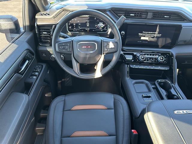 2025 GMC Sierra 2500HD 4WD Crew Cab Standard Bed AT4 Tucson AZ