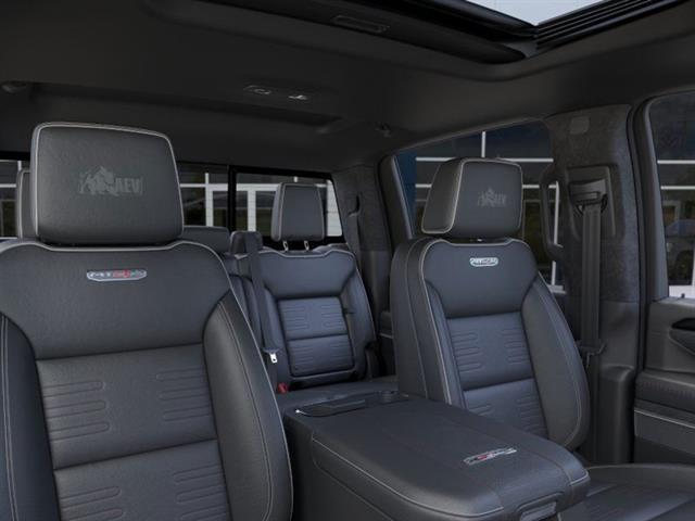 2025 GMC Sierra 2500HD 4WD Crew Cab Standard Bed AT4X Seaside CA
